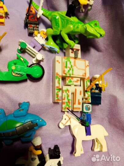Lego фигурки одним лотом