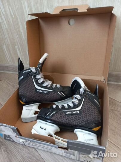 Хоккейные коньки bauer supreme