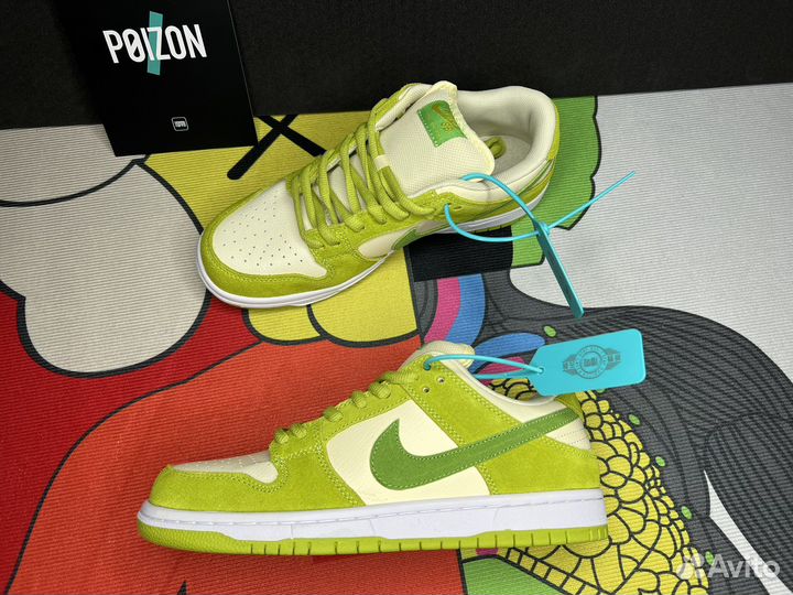 Nike sb dunk low green apple
