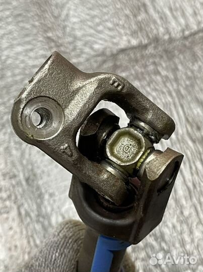 Рулевой карданчик Toyota Rav 4 40