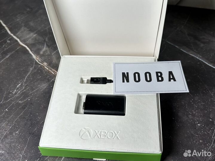 Аккумуляторная батарея Microsoft Xbox + Micro-USB