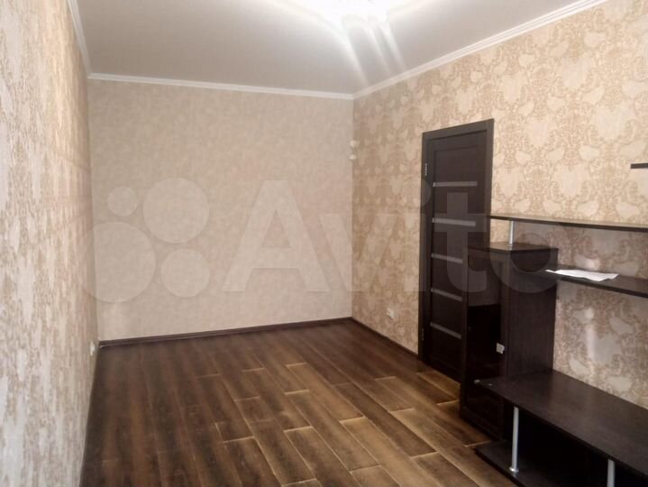 1-к. квартира, 37 м², 1/4 эт.