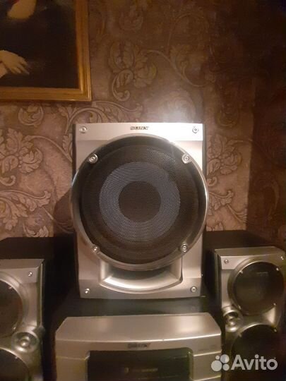 Музыкальный центр sony