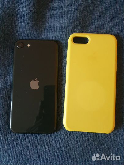 iPhone SE (2020), 64 ГБ