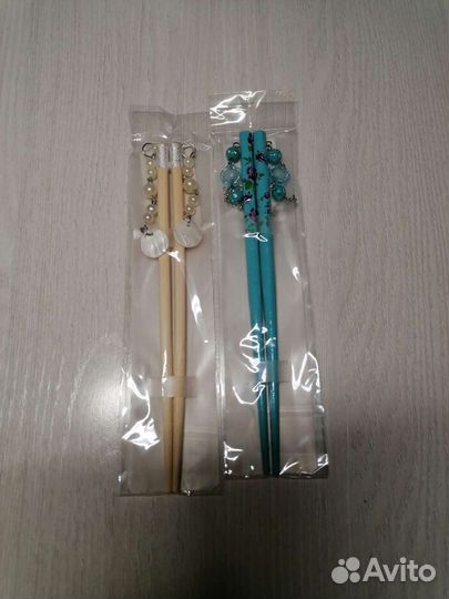 Заколки для волос