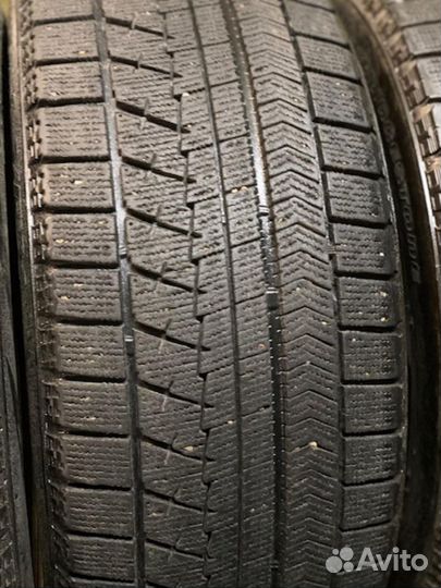Bridgestone Blizzak VRX 225/50 R17