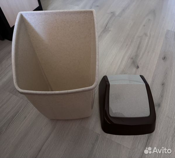 Контейнер для мусора