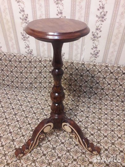 Подставка для цветов