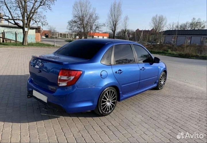 Бампер задний Лада Гранта Спорт