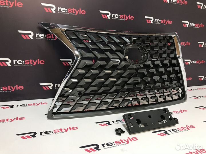Решетка радиатора Lexus GX460 2013-2019 R897
