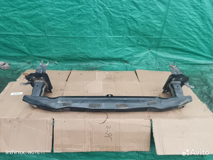 Усилитель переднего бампера Porsche Cayenne 2006 г