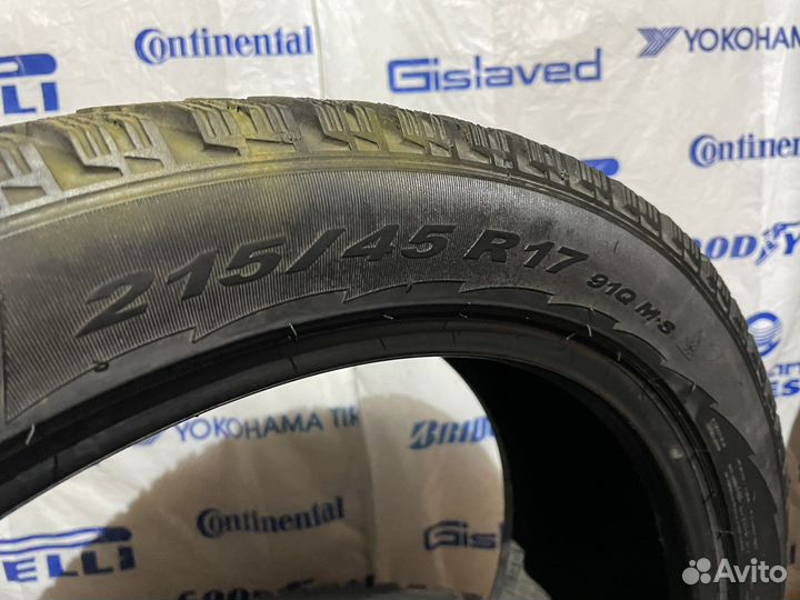Pirelli Winter Ice Control 215/45 R17