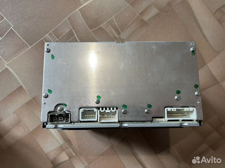 Магнитола на nissan tiida