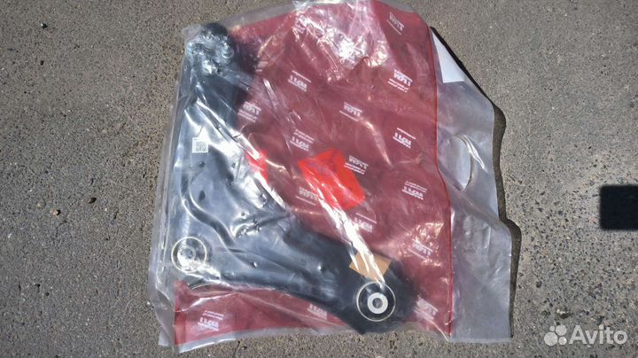 Рычаг левый лагуна 3 купе