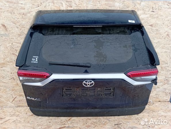 Крышка багажника Тойота рав 4 50