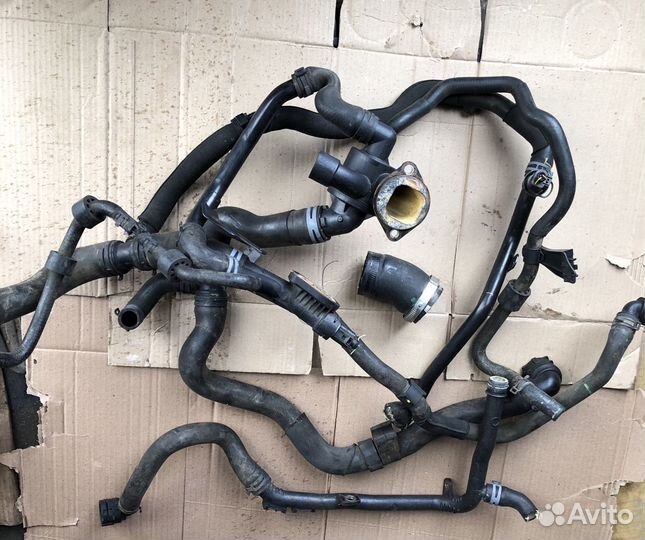 Патрубки охлаждения 2.0 TDI cbab VW Tiguan