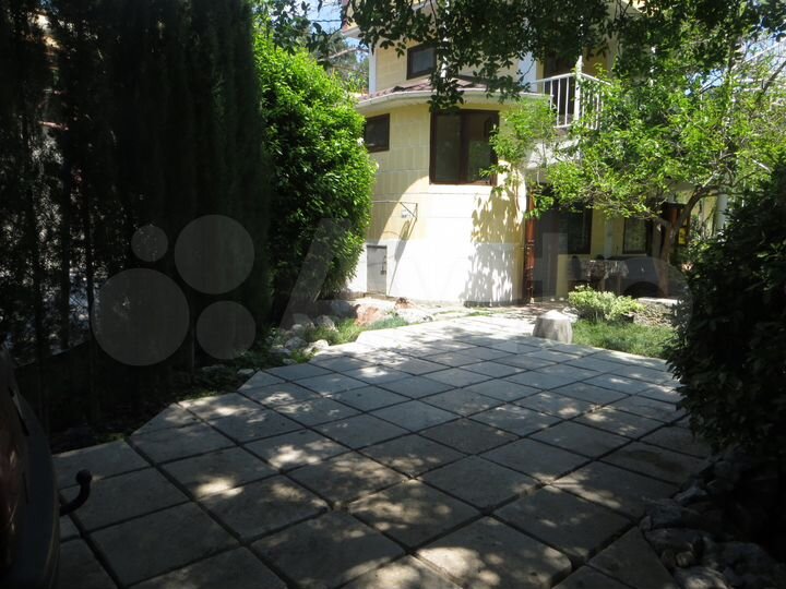 Дом 50 м² на участке 6 сот.