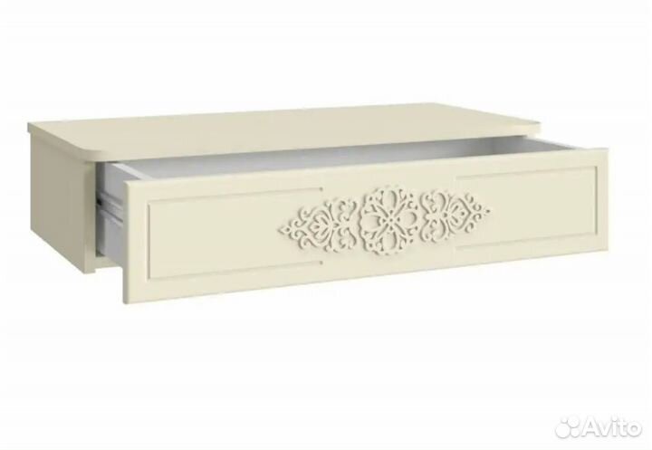 Туалетный столик подвесной