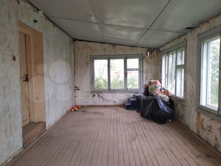 Дом 82 м² на участке 3,6 сот.