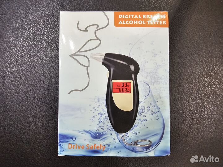 Цифровой алкотестер с подсветкой