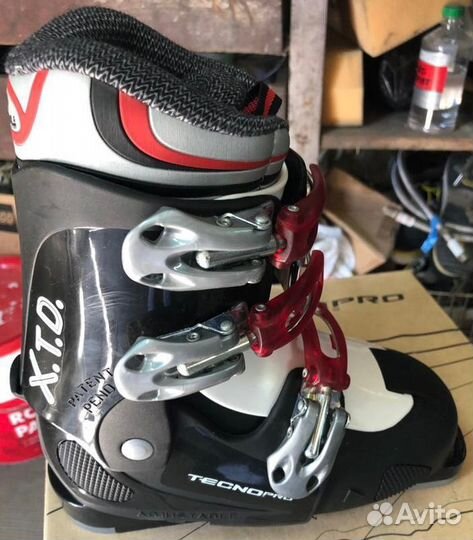 Горнолыжные ботинки