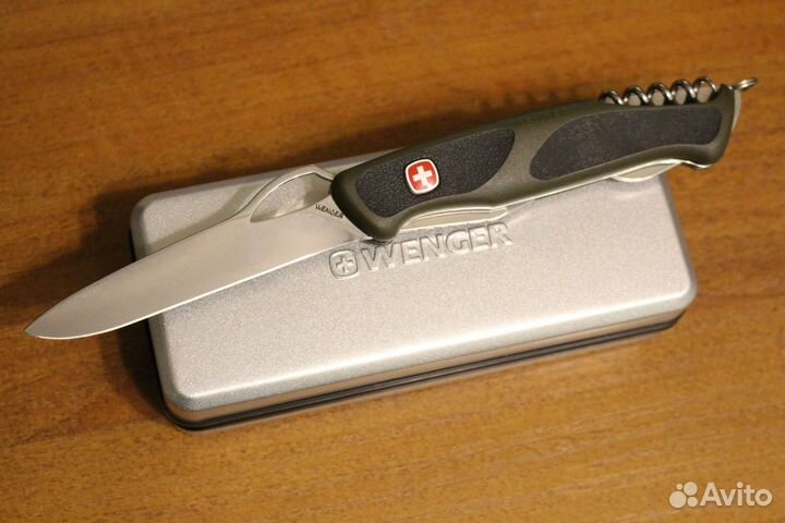 Wenger RangerGrip 61