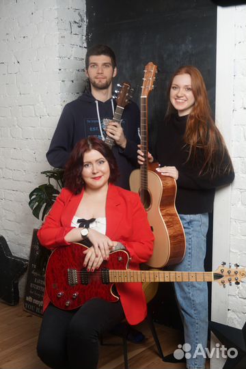 Репетитор. Учитель гитары, вокала и укулеле