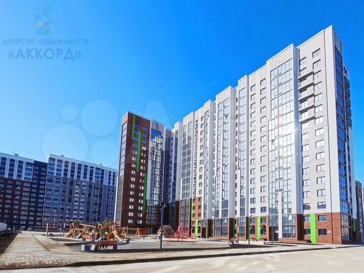 2-к. квартира, 43 м², 10/16 эт.