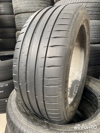 Michelin Pilot Sport 4 225/45 R17 94Y