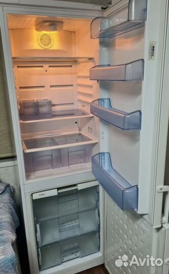 Холодильник бу beko