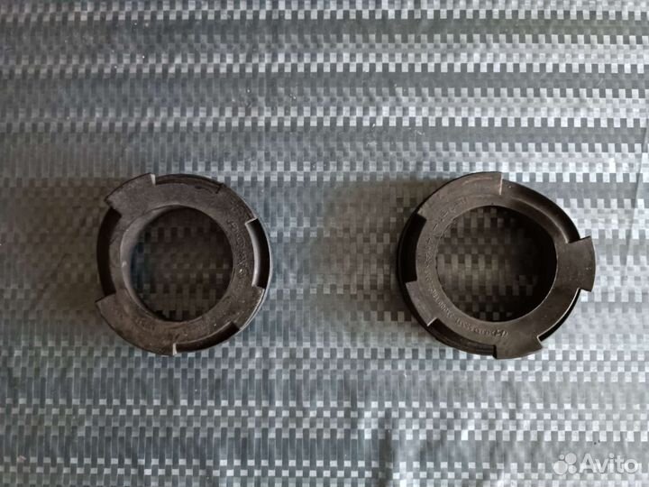 Проставки под задние пружинв