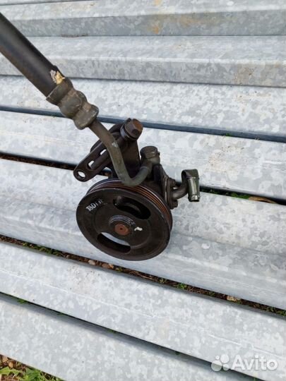 Продам гур на Кио Рио 2005 года