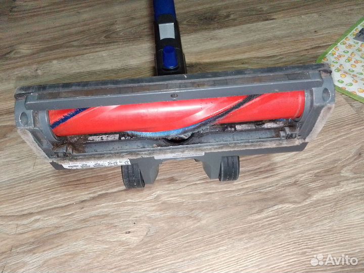 Беспроводной пылесос Polaris