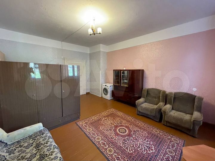 Комната 27,5 м² в 7-к., 2/3 эт.