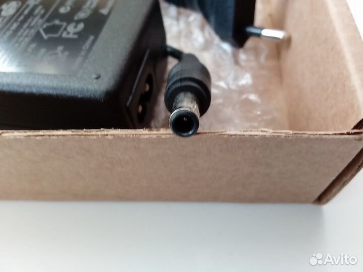 Блок питания Korg KA320 (Adaptor 12V 3.5A)