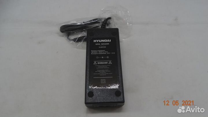 Блок питания / Сетевой адаптер Hyundai H-LED15V8