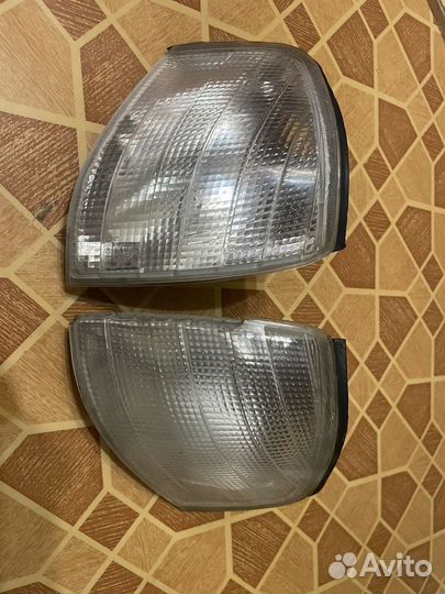 Поворотники на mercedes w202