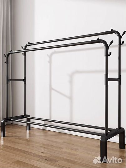 Вешалка для одежды напольная