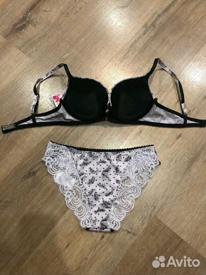 Новый Комплект нижнего белья
