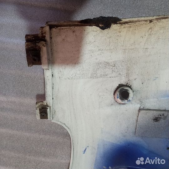 Пластик боковой правый Suzuki gsxr 750 96-99