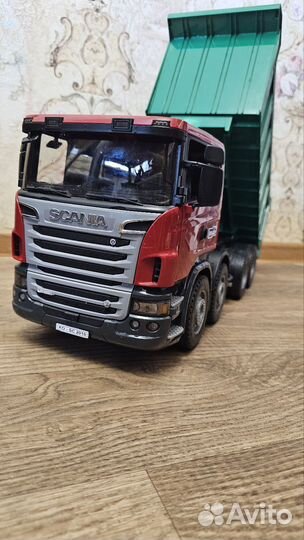 Самосвал scania