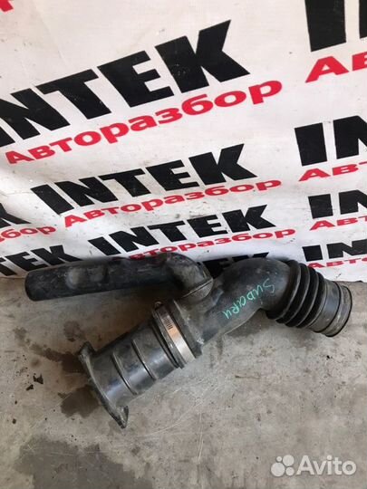 Патрубок воздушного фильтра Subaru Impreza G 11