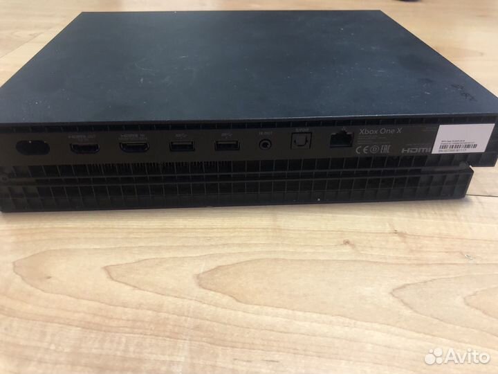 Xbox one x 1tb+game+forza 7 на диске