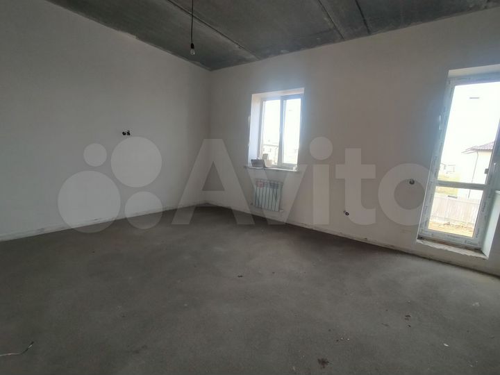 Коттедж 135 м² на участке 6 сот.