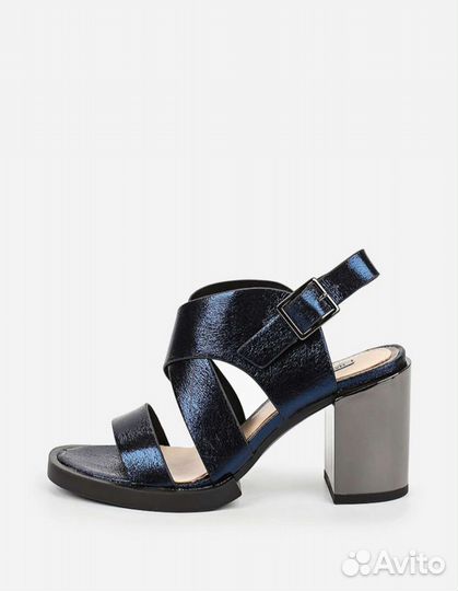 Босоножки Mascotte