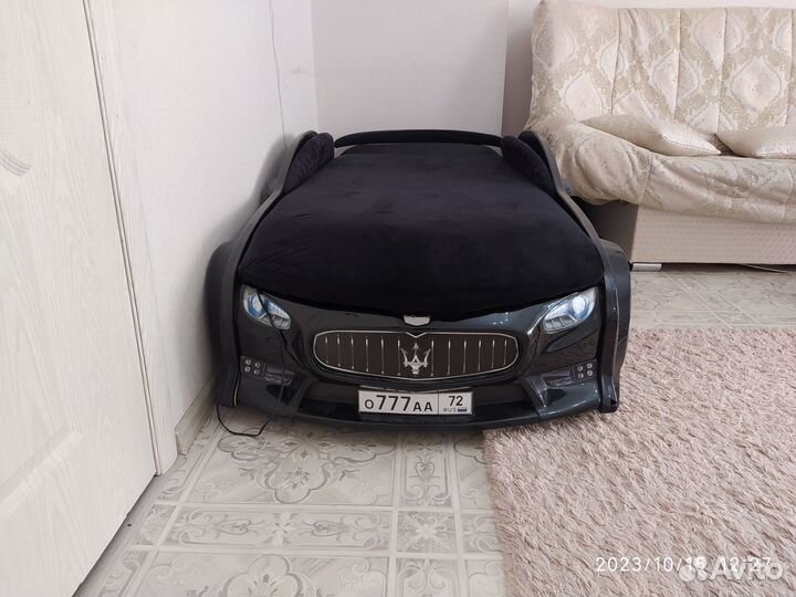 Детская кровать машинка бу