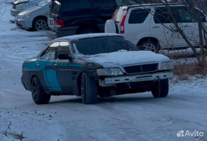 Nissan Laurel 2.5 AT, 1998, 350 000 км