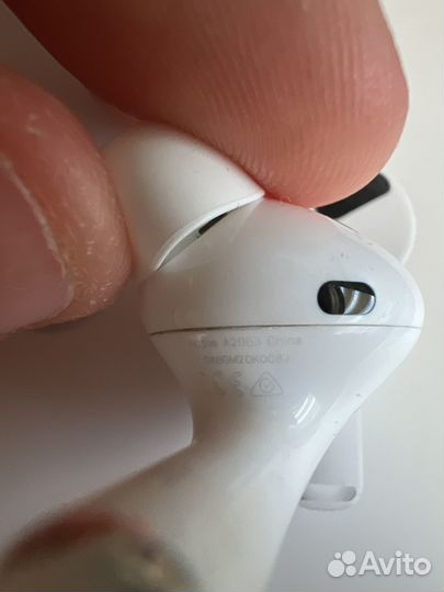 Airpods pro наушники правый и левый