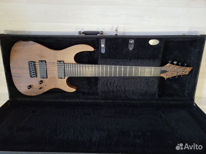 Электрогитара восьмиструнная Carvin DC 800