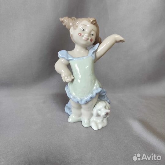 Фарфоровые статуэтки NAO Llardo Испания